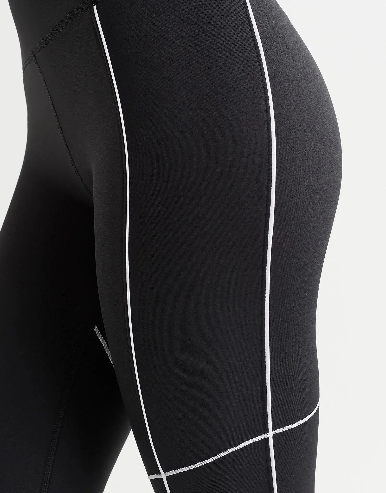 AMARA Legging - Black/White
