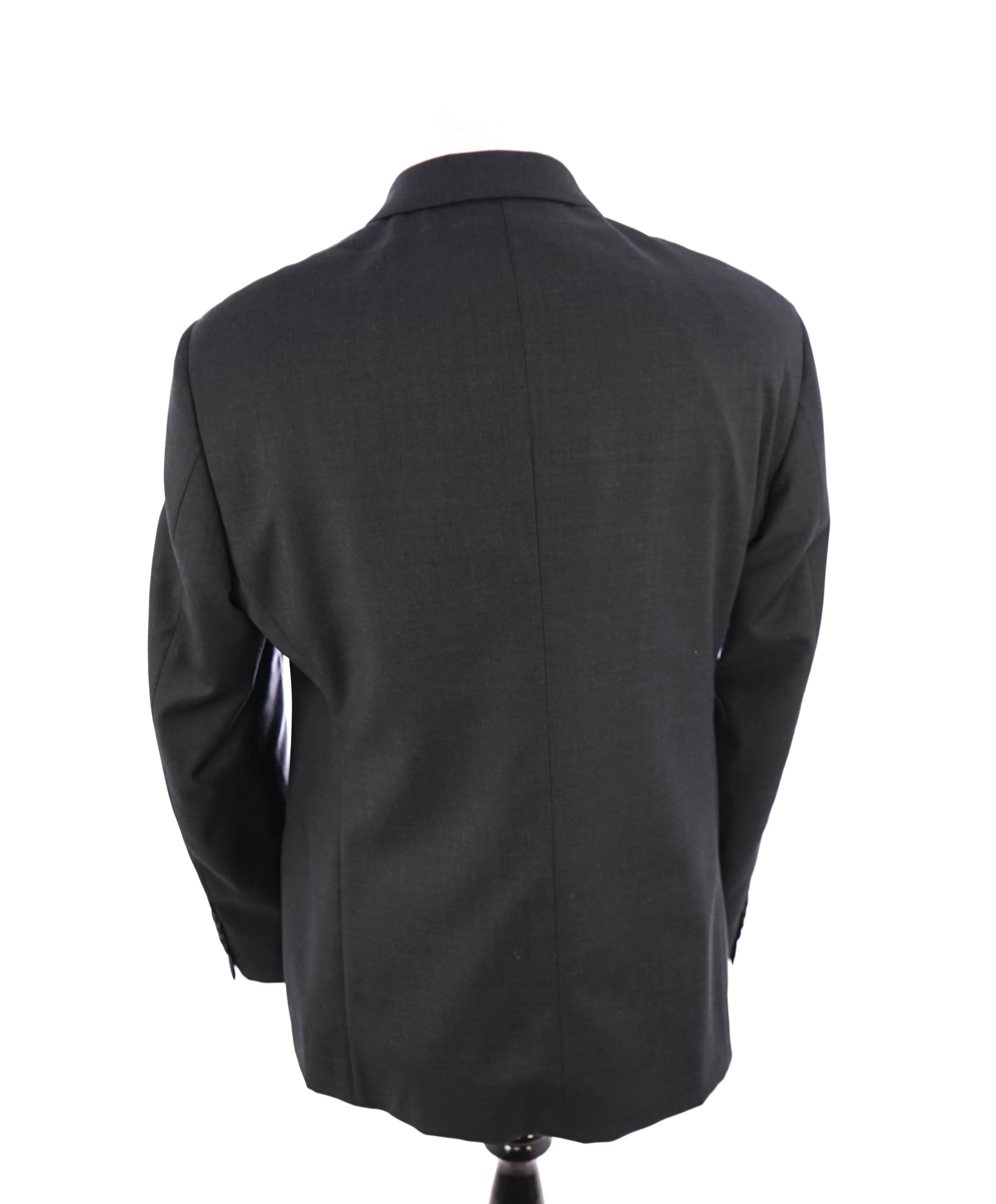 ARMANI COLLEZIONI - Classic Gray Charcoal Notch Lapel Suit - 48R