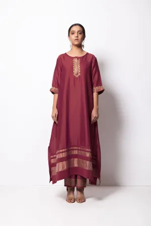 Bhavik Shah   I  Mira  Kurta Full Set - Kurta, Stole, Pants, With Slip Kurta - Handwoven Chanderi Silk, Stole - Chanderi & Zari, Pants - Cotton Silk MAUVE CH-SK-MA-23