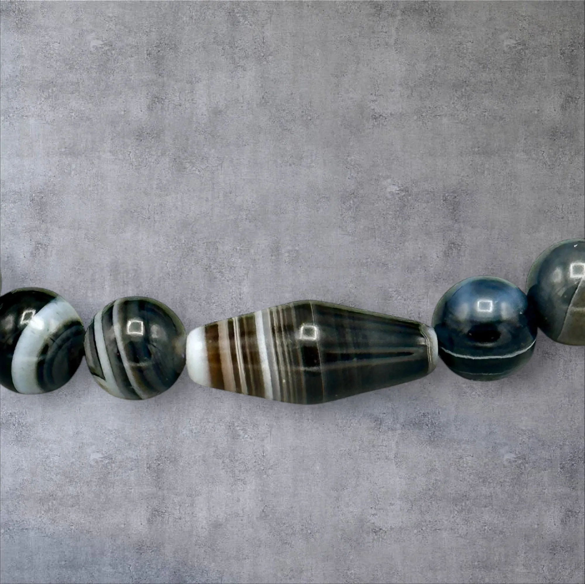 Black Banded Agate Bracelet
