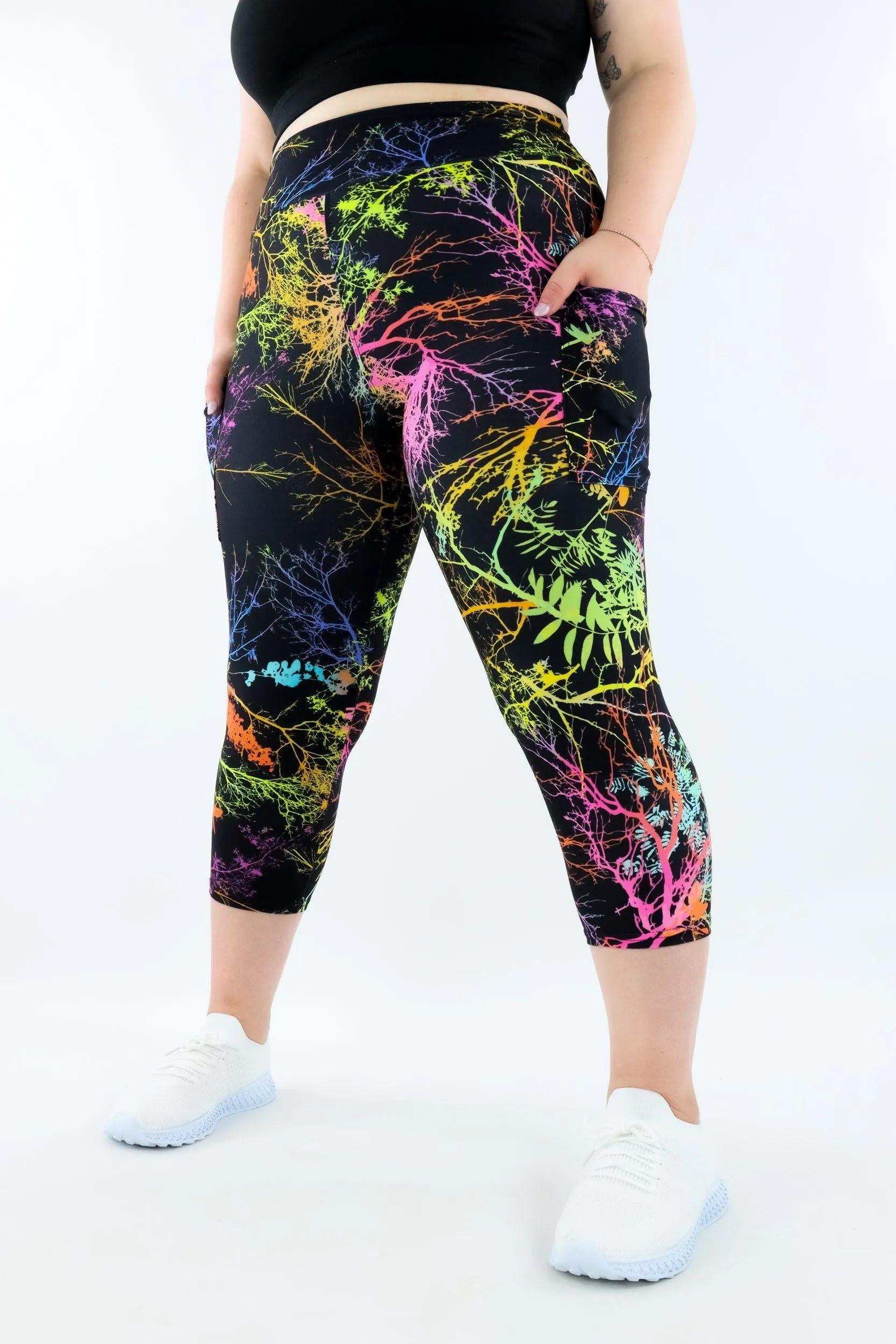 Branch of Life - Casual - Capri Leggings - Pockets