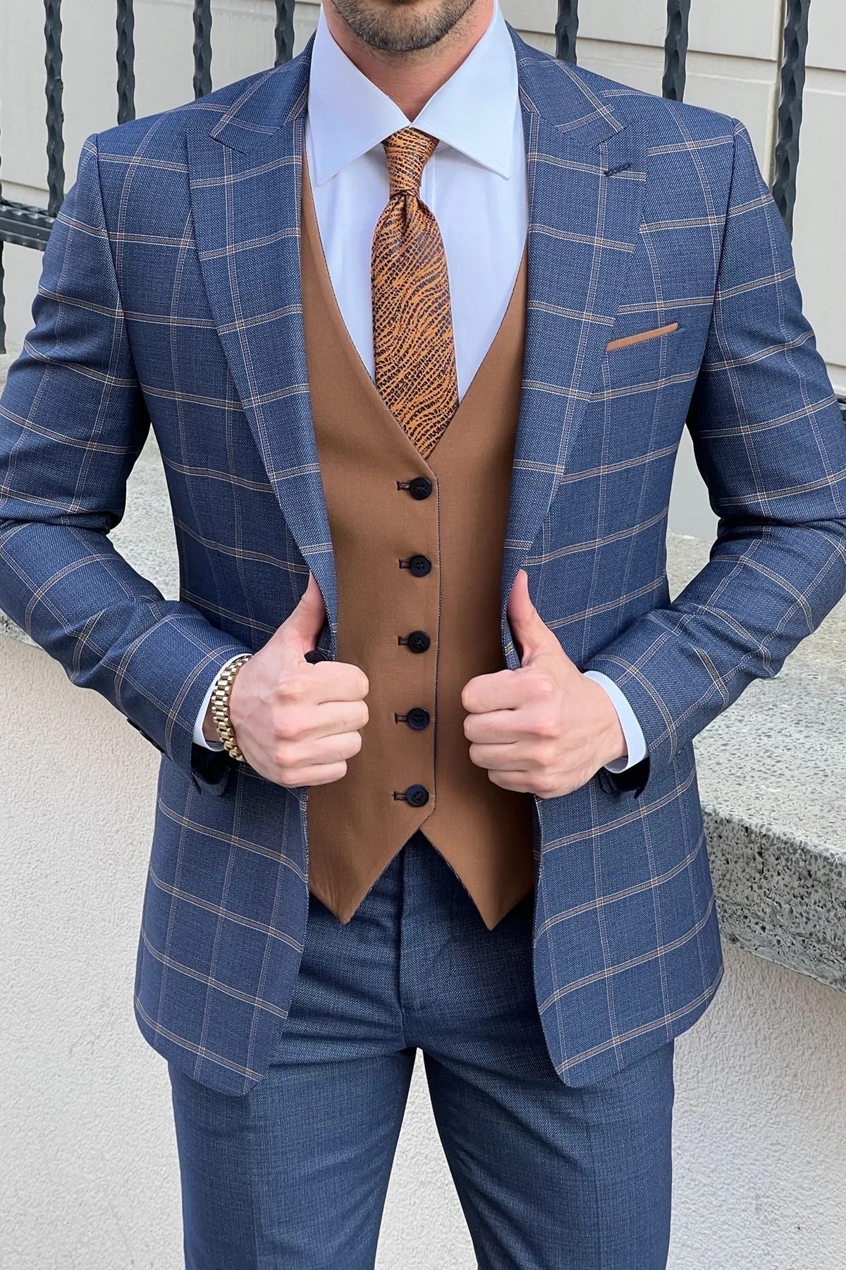 Daniel Navy Blue and Camel Slim-Fit Suit: A Timeless Classic for Every Occasion