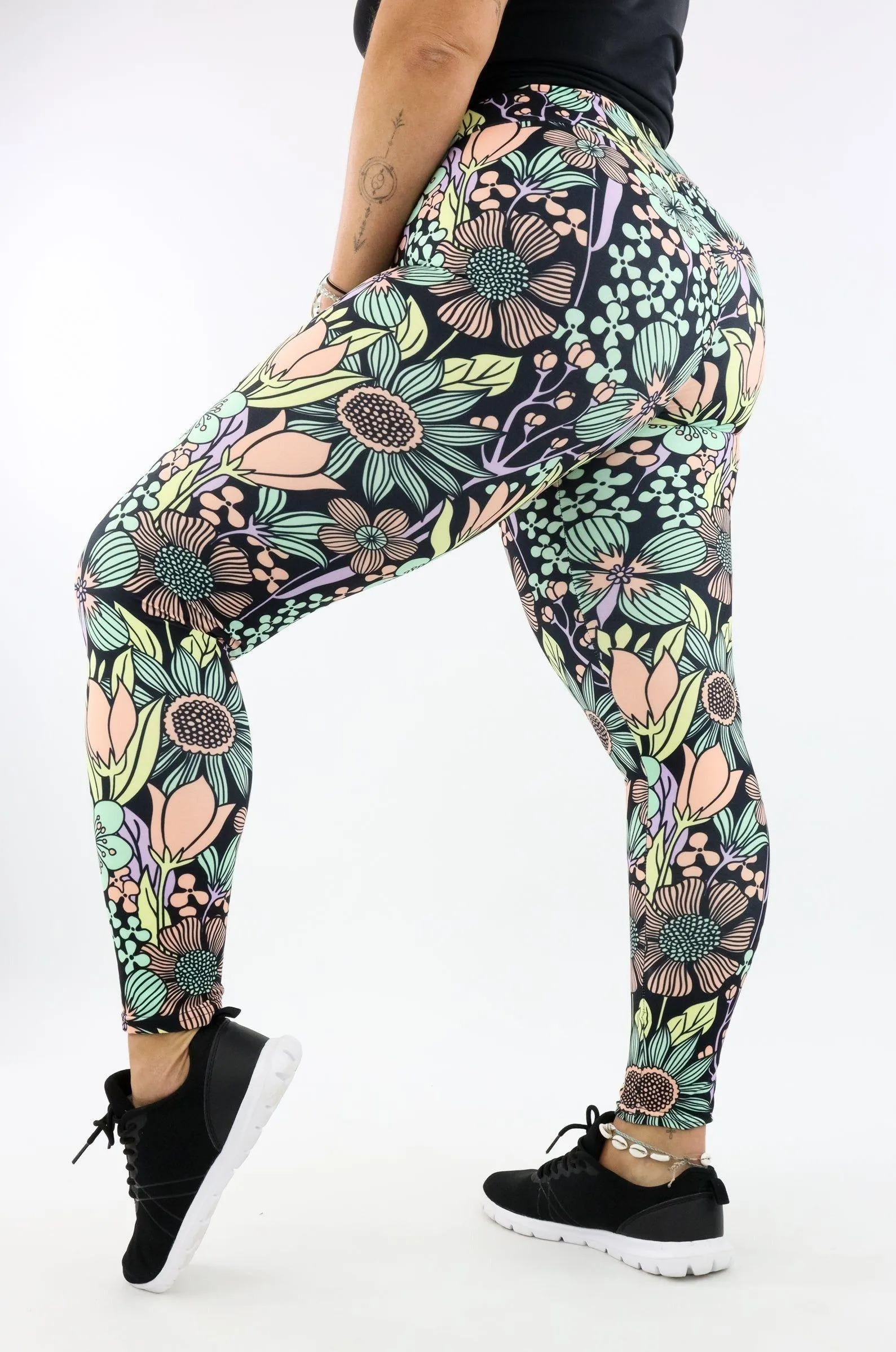Flower Child - Casual - Full Leggings