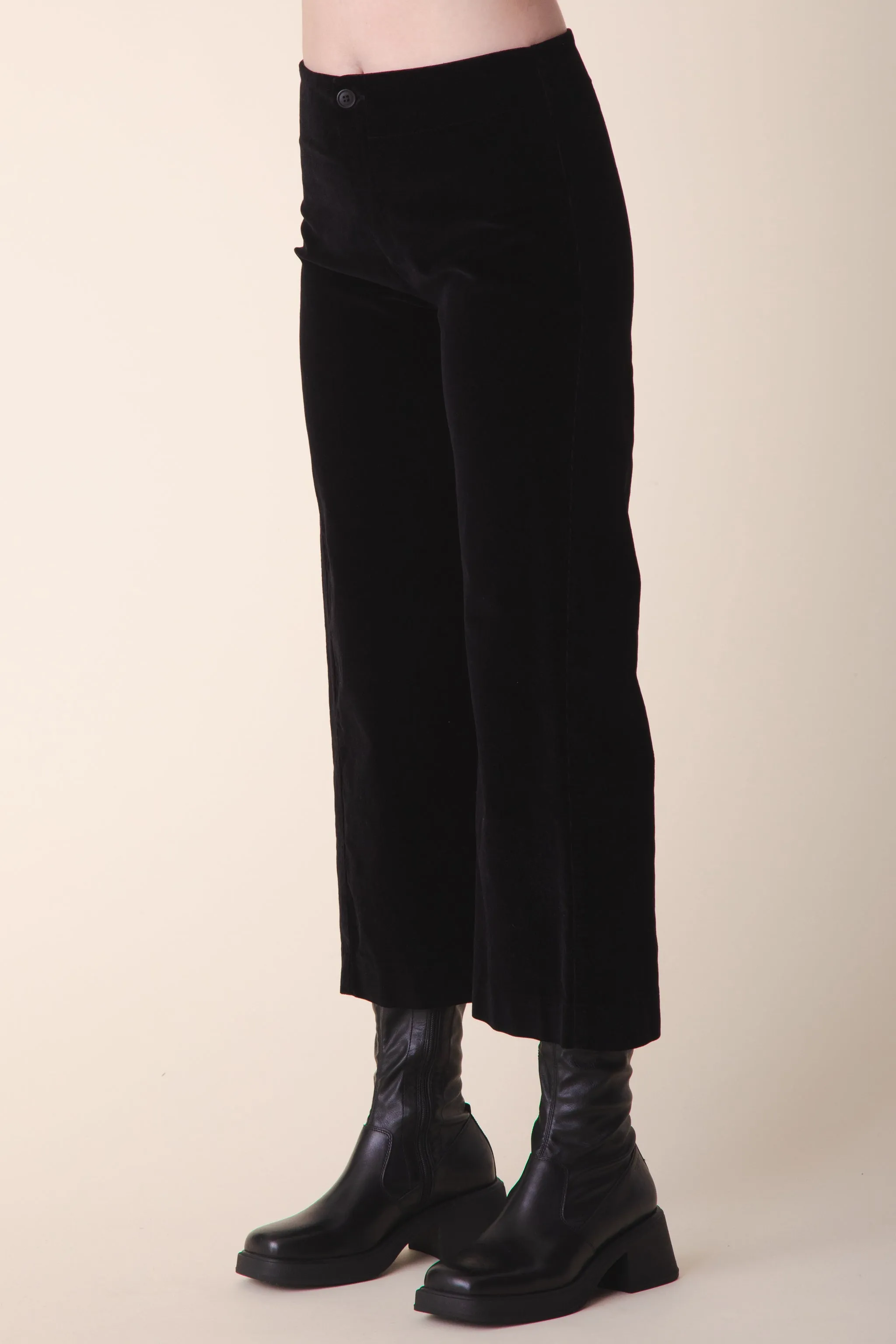 Knack Cords in Black