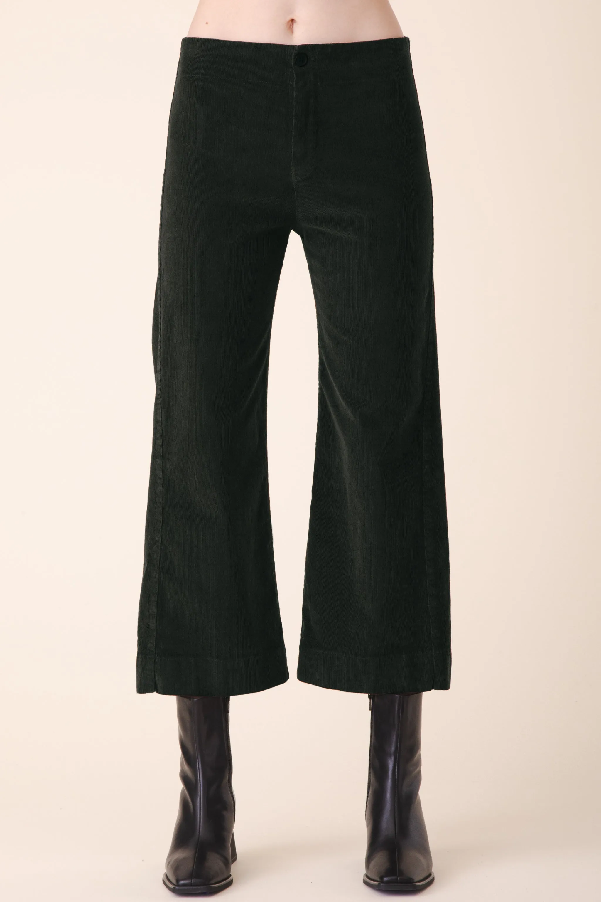 Knack Cords in Dark Olive