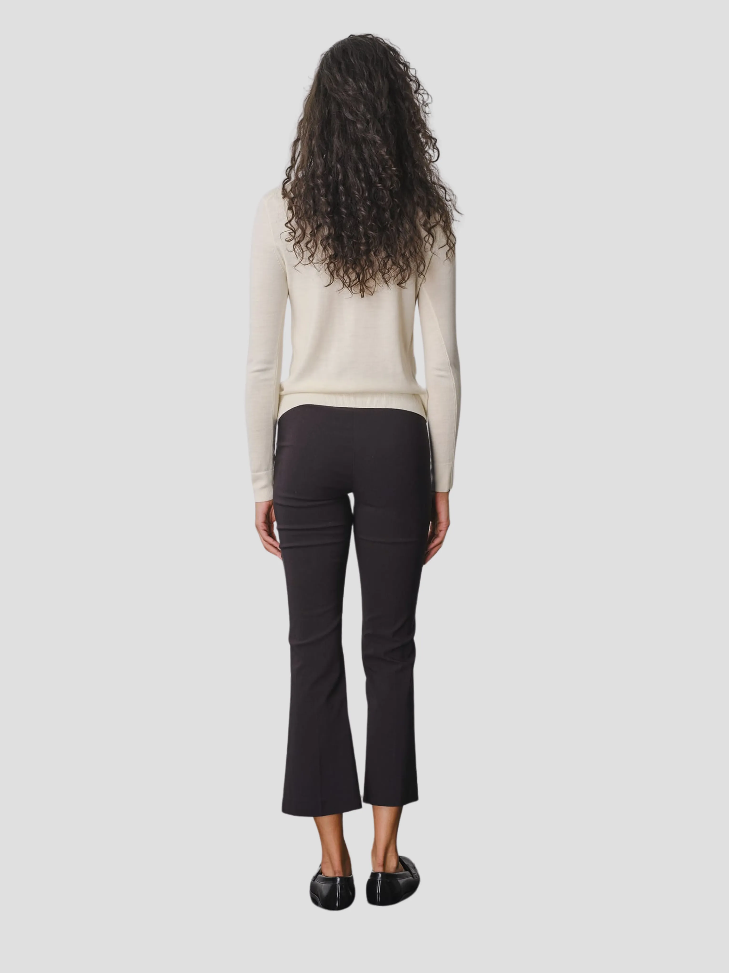 Leo Crop Flare Pant in Black