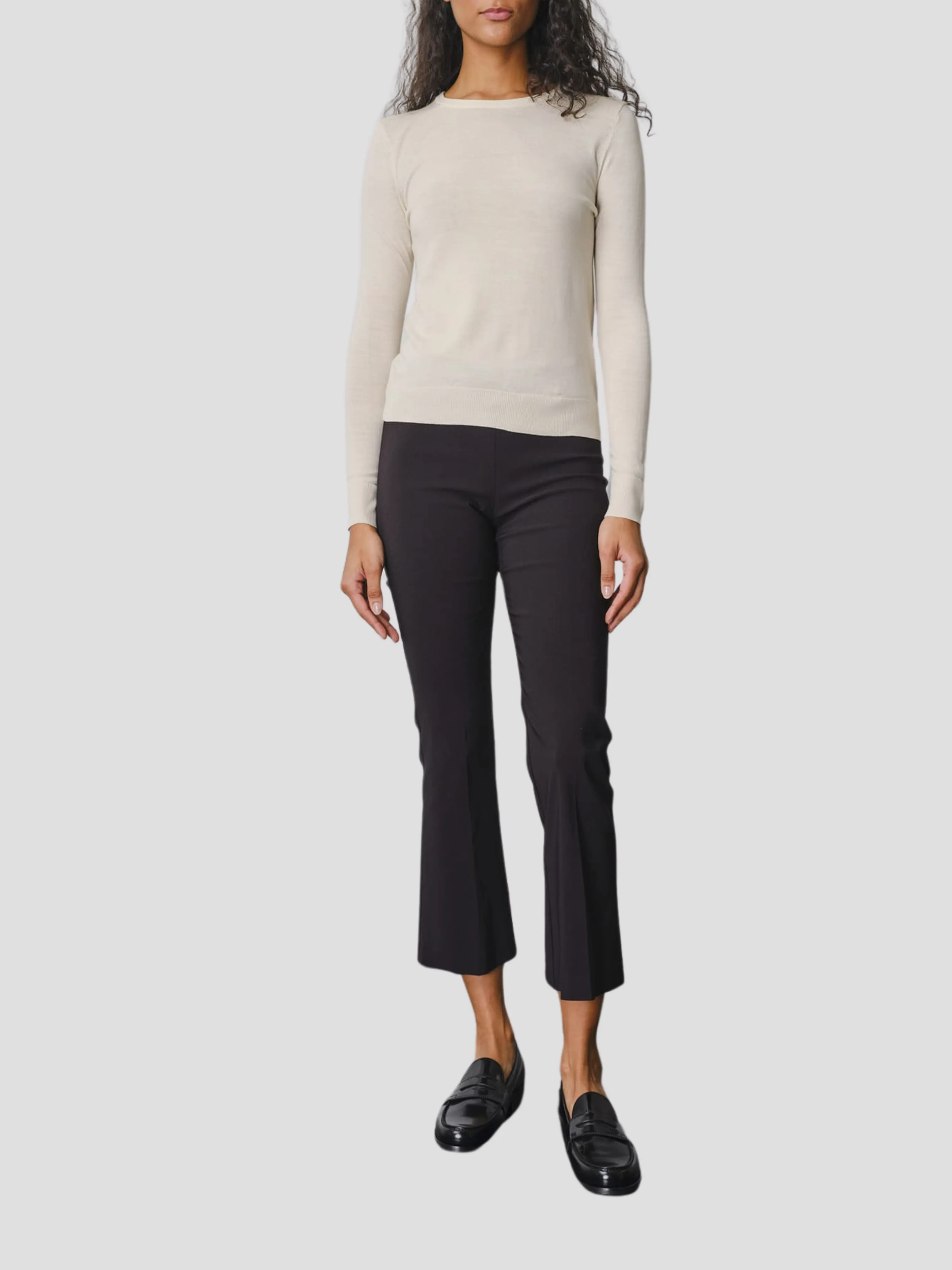 Leo Crop Flare Pant in Black
