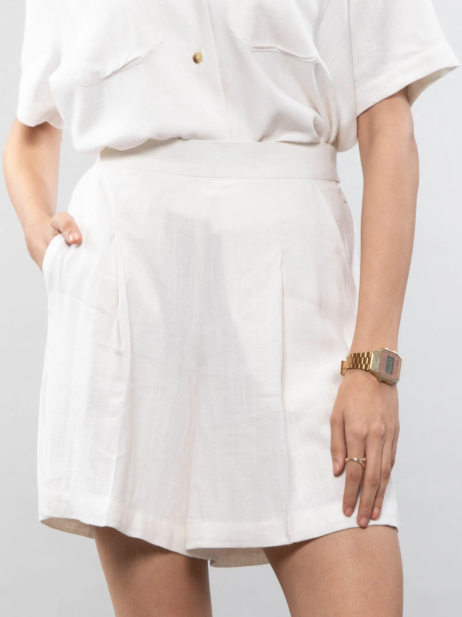 Linen shorts