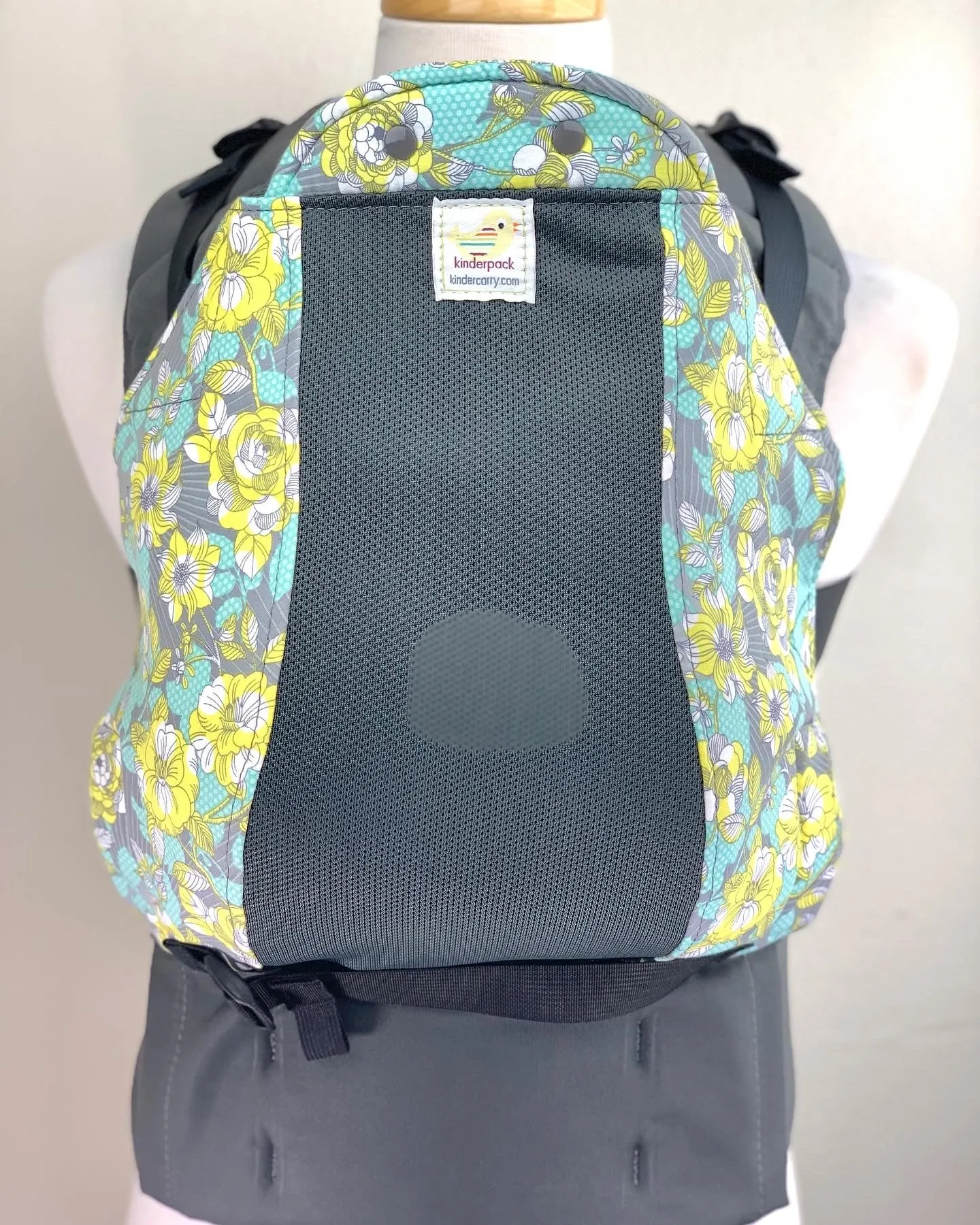 Magnolia with Koolnit- Child size Kinderpack