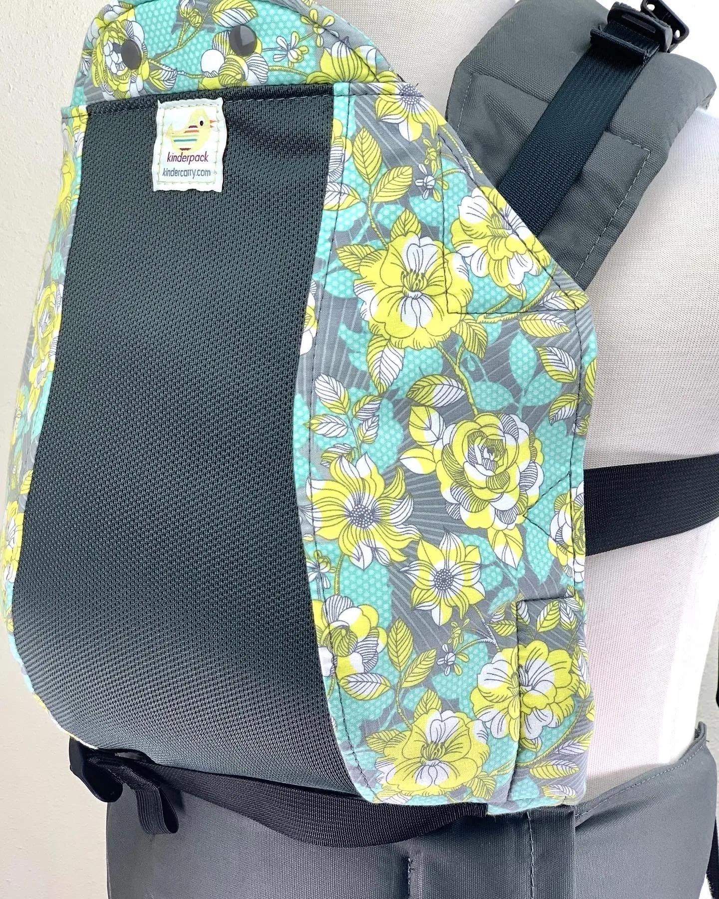 Magnolia with Koolnit- Child size Kinderpack