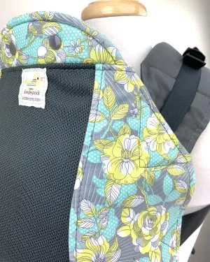 Magnolia with Koolnit- Child size Kinderpack