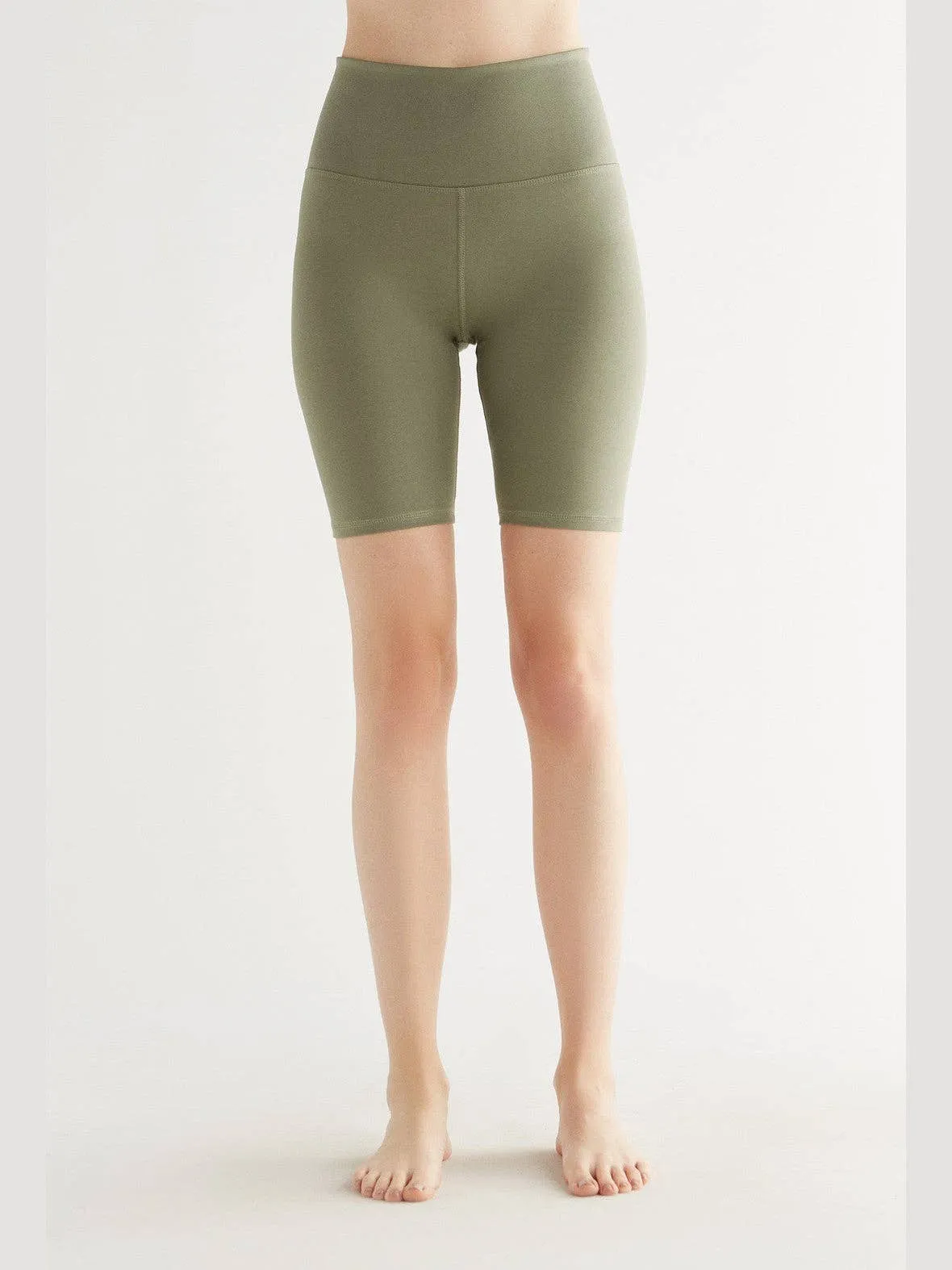 Organic Stretch Shorts: Womens