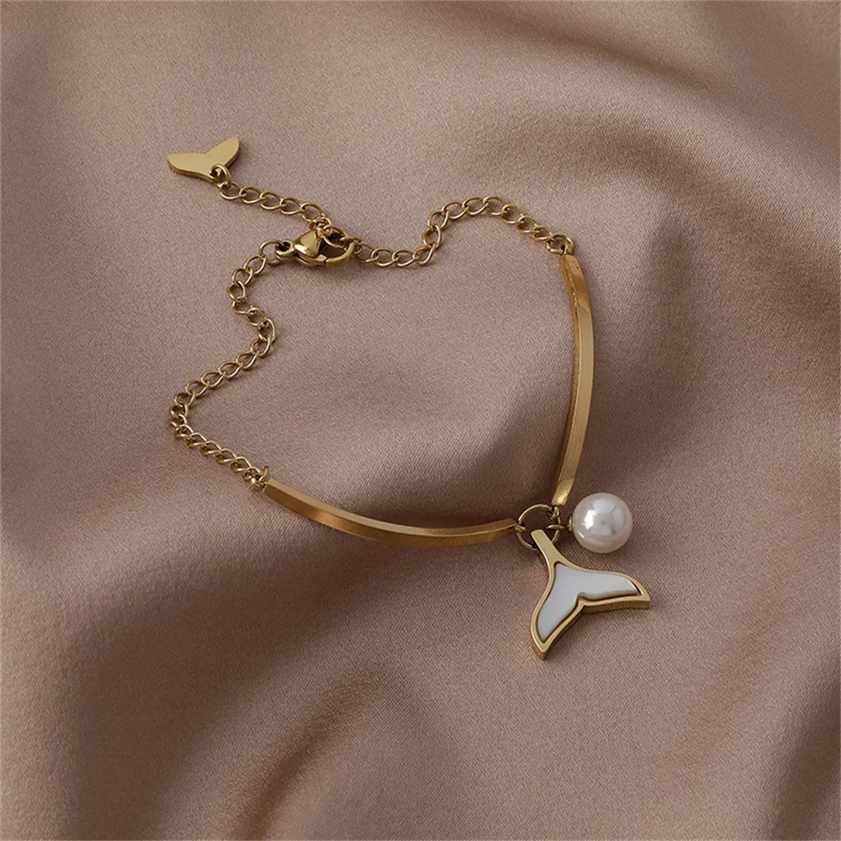 Pearl & White Shell 18K Gold-Plated Fishtail Charm Bracelet