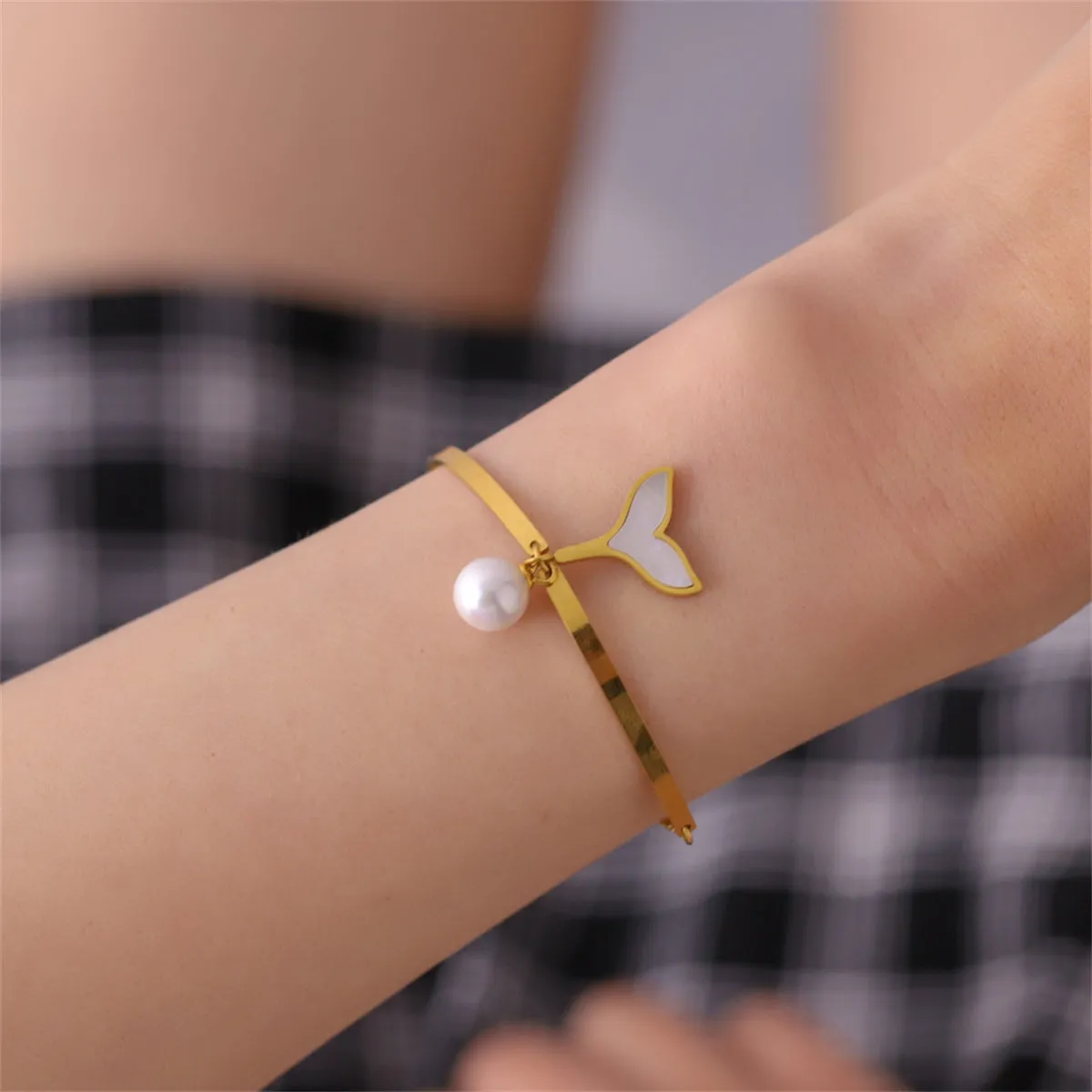 Pearl & White Shell 18K Gold-Plated Fishtail Charm Bracelet