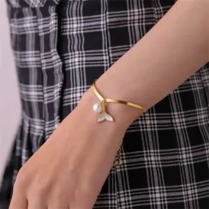 Pearl & White Shell 18K Gold-Plated Fishtail Charm Bracelet