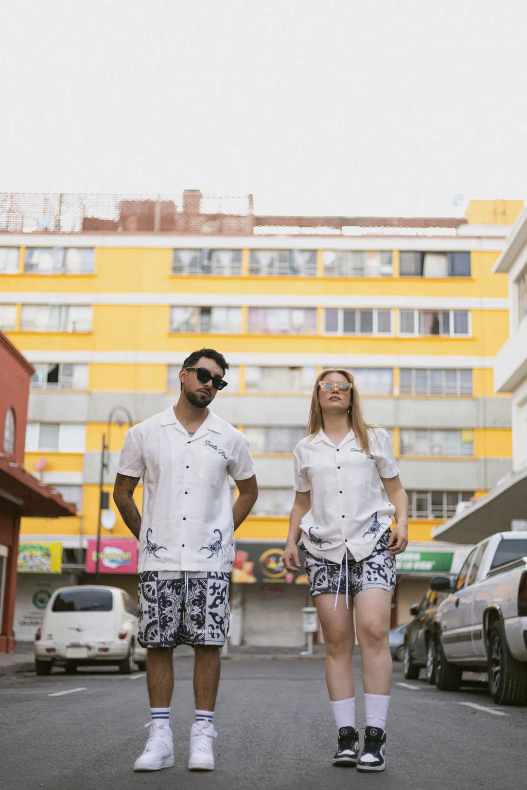 PEARL WHITE BUTTON-UP SHORT SLEEVE