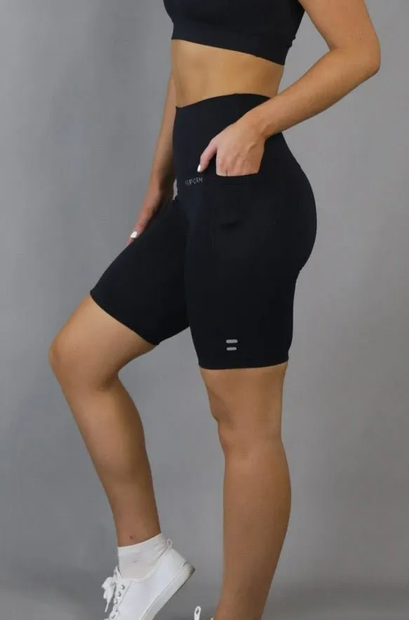 (Pre-Order) Perform High Waist Long Shorts - Black