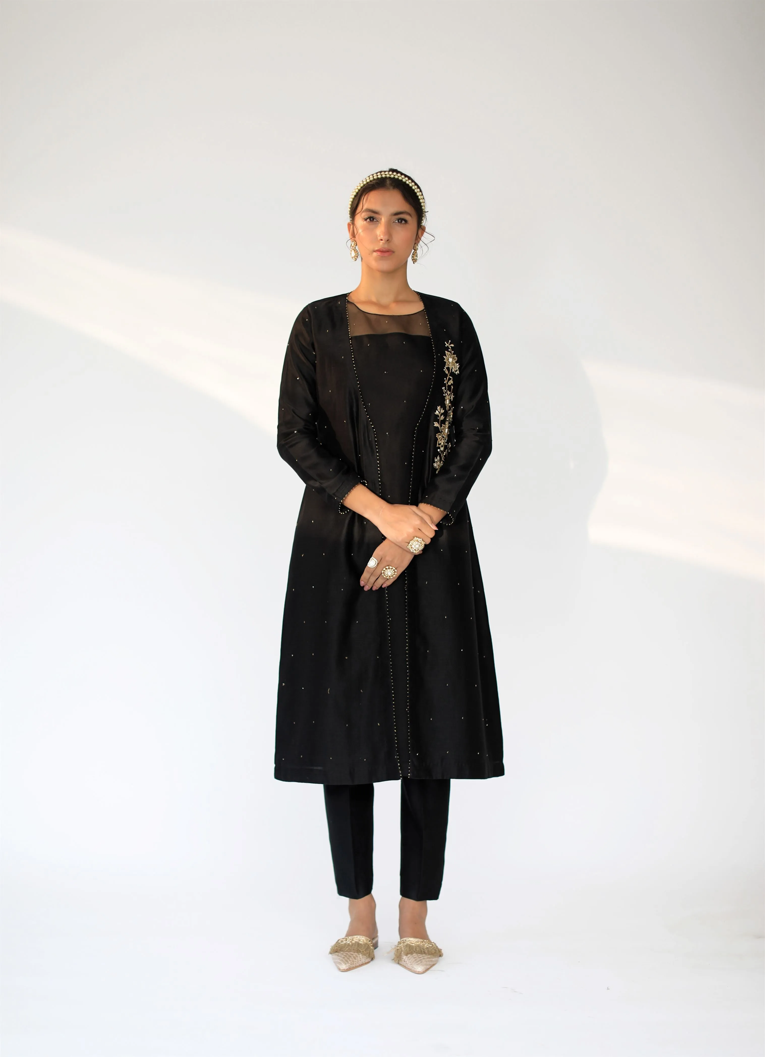 Shikha Mehta Simone Black Alvin Jacket Set Silk Chanderi Silk Organza Black Hana Ss21F-Aj