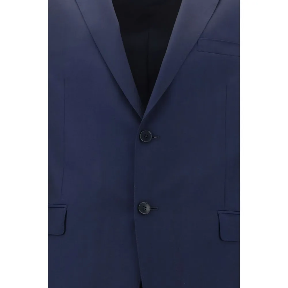 Suit