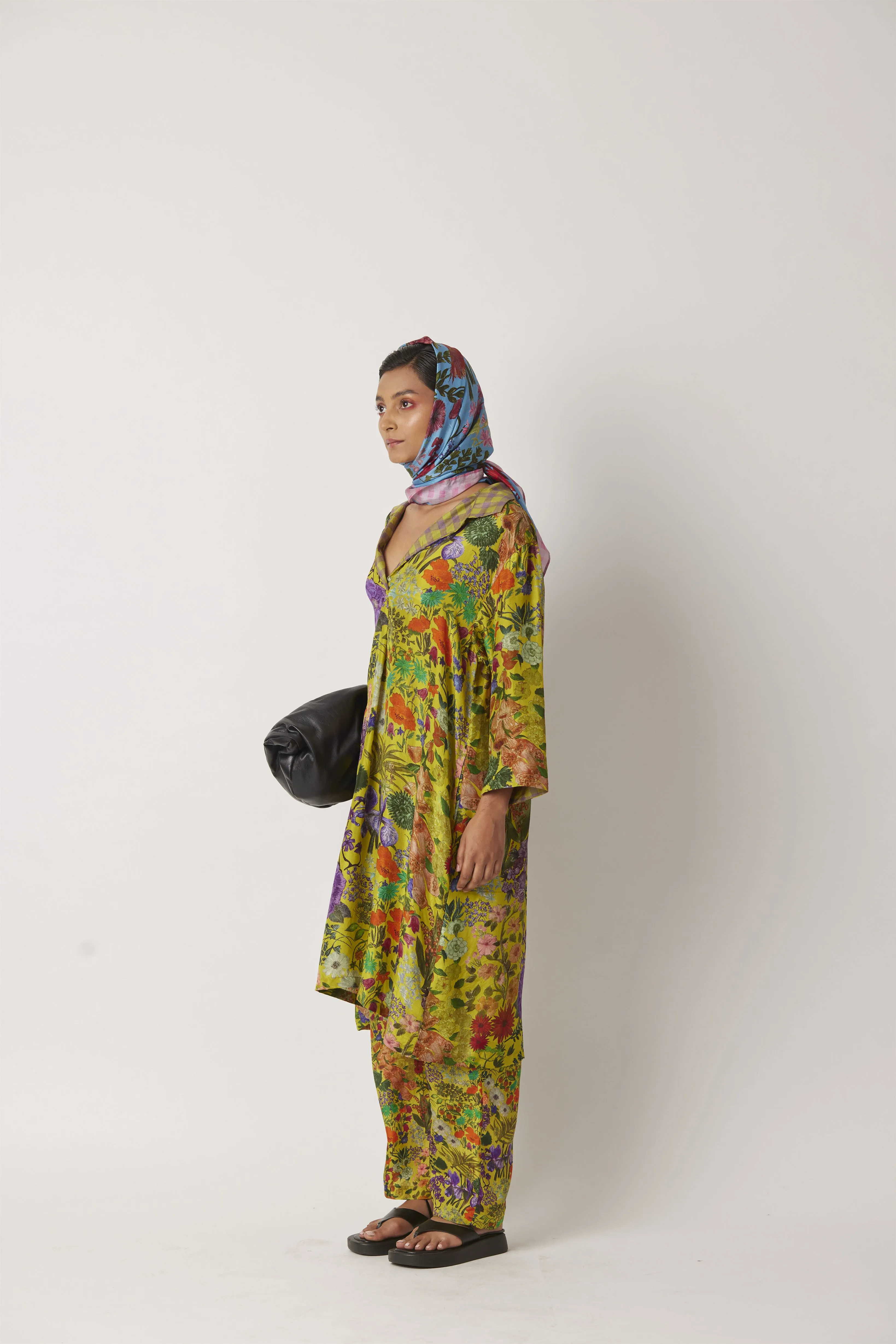 Summer Betty Pant Straight Betty Silk Print-Floral Chalk Story-Fashion Edit-Yc14P-99 Yc14Fl-07-Yavi