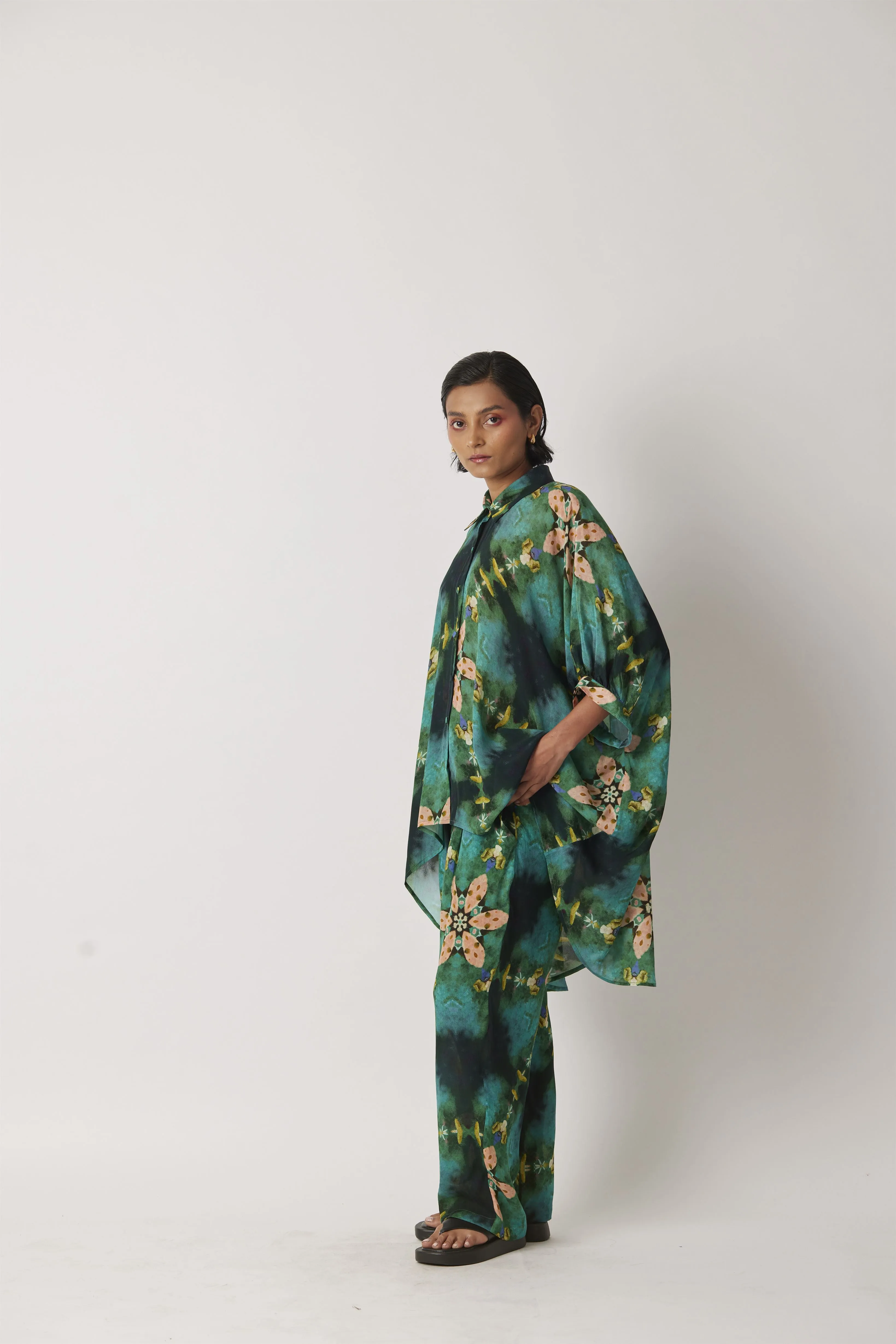 Summer Pant Straight Moss Crepe Print Anigo-Kaleidoscope-Fashion Edit-Yc14P-38 Yc14Kl-03-Yavi