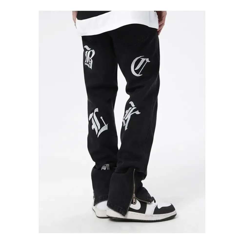 Y2K jeans with black print - Essential Streetwear Style