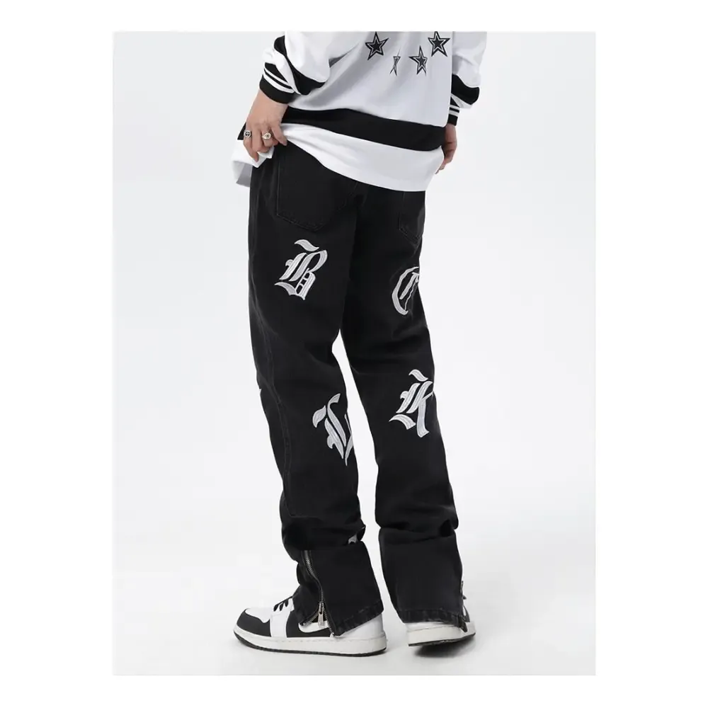 Y2K jeans with black print - Essential Streetwear Style