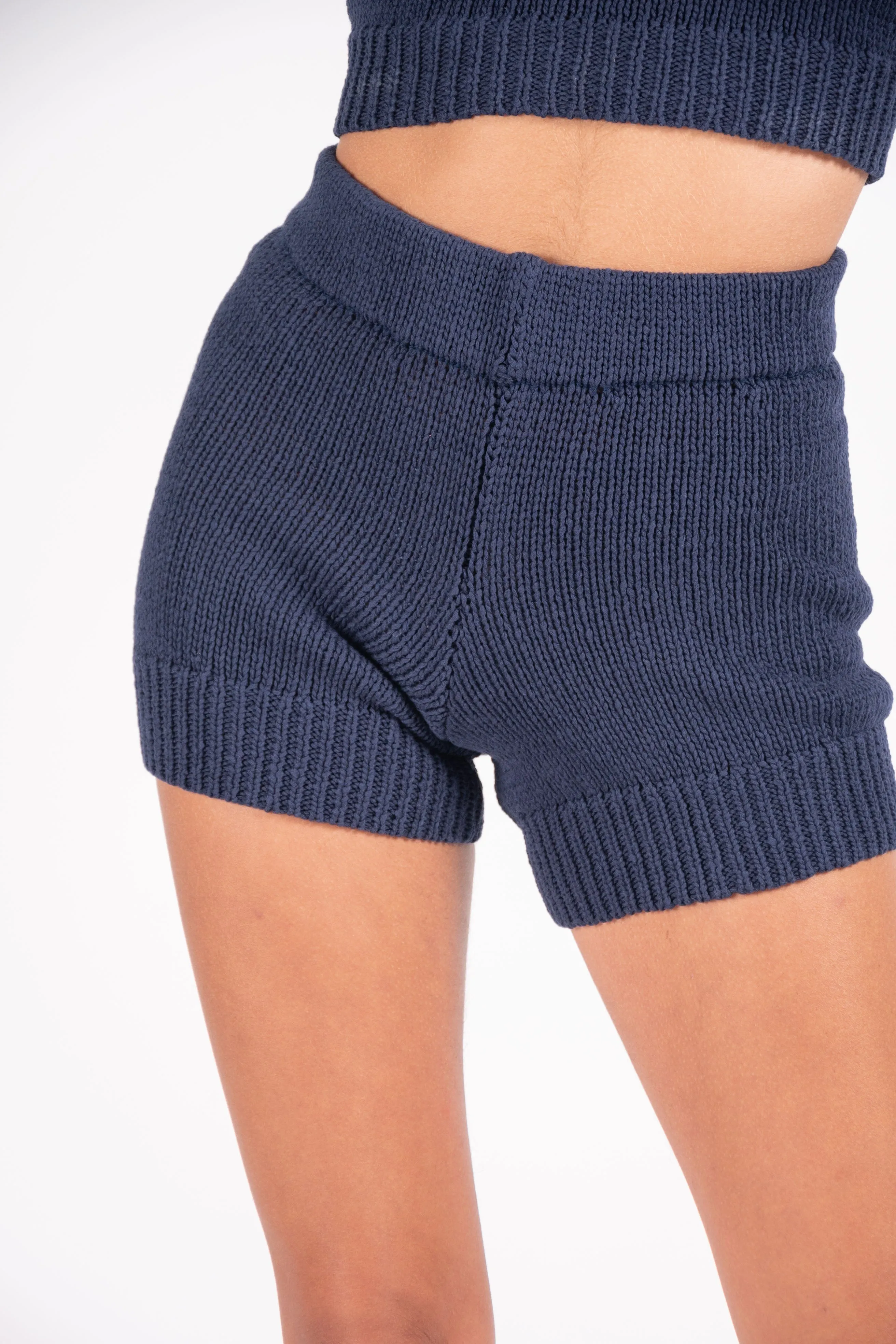 Zubat knit shorts in dark navy
